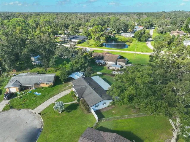 $385,000 | 6106 Lawncrest Place, Dover, FL 33527