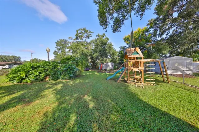 $385,000 | 6106 Lawncrest Place, Dover, FL 33527