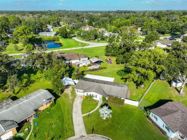 $370,000 | 6106 Lawncrest Place, Dover, FL 33527