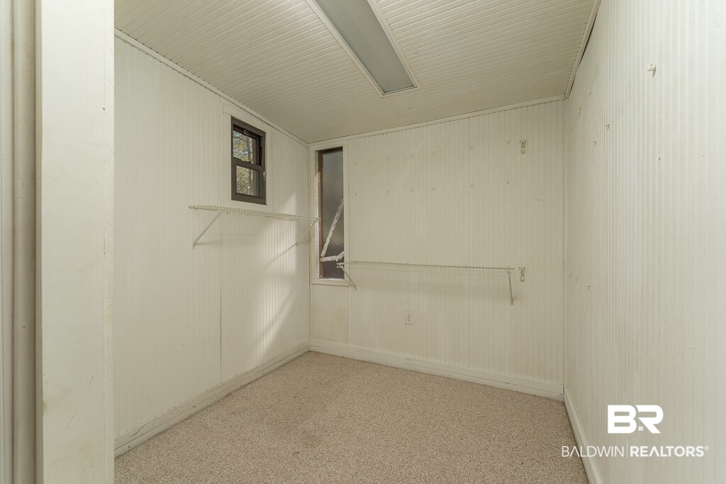 137 Donette Loop Daphne, AL 36526 - Photo 20 of 24 Walk in Closet