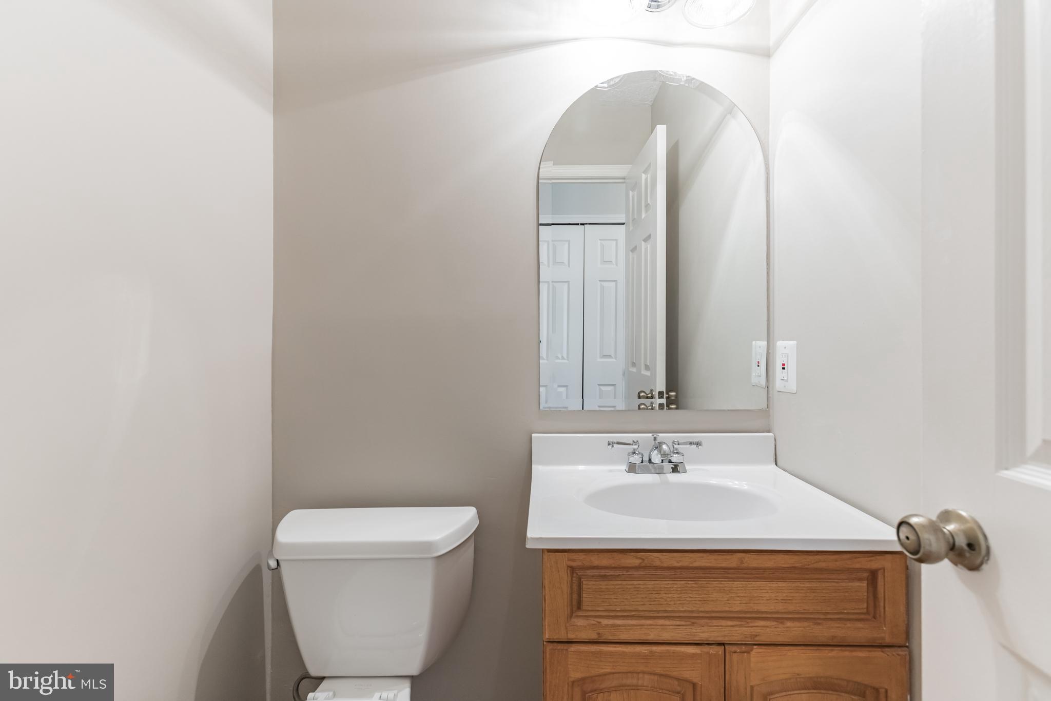12905 Ruxton Road Silver Spring, MD 20904 - Photo 15 of 31 Powder room main level