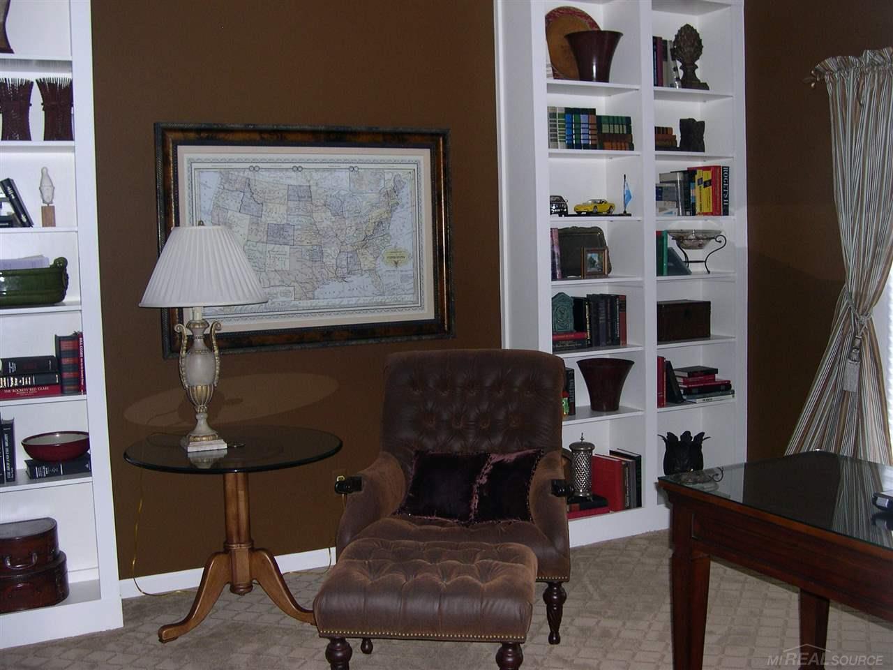 2062 Mapleridge Road Rochester Hills, MI 48309 - Photo 20 of 35