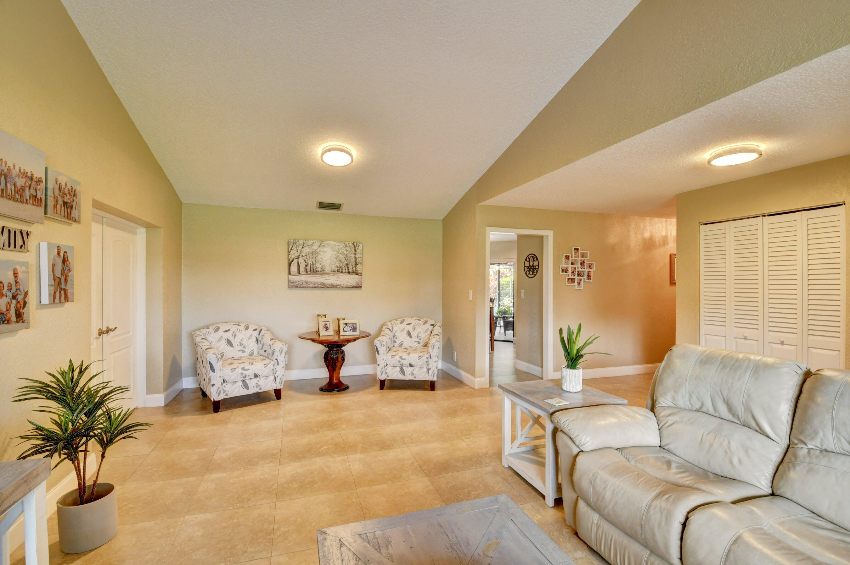 21655 Reflection Lane Boca Raton, FL 33428 - Photo 15 of 62 20_dsc_5228_29_30_31_32