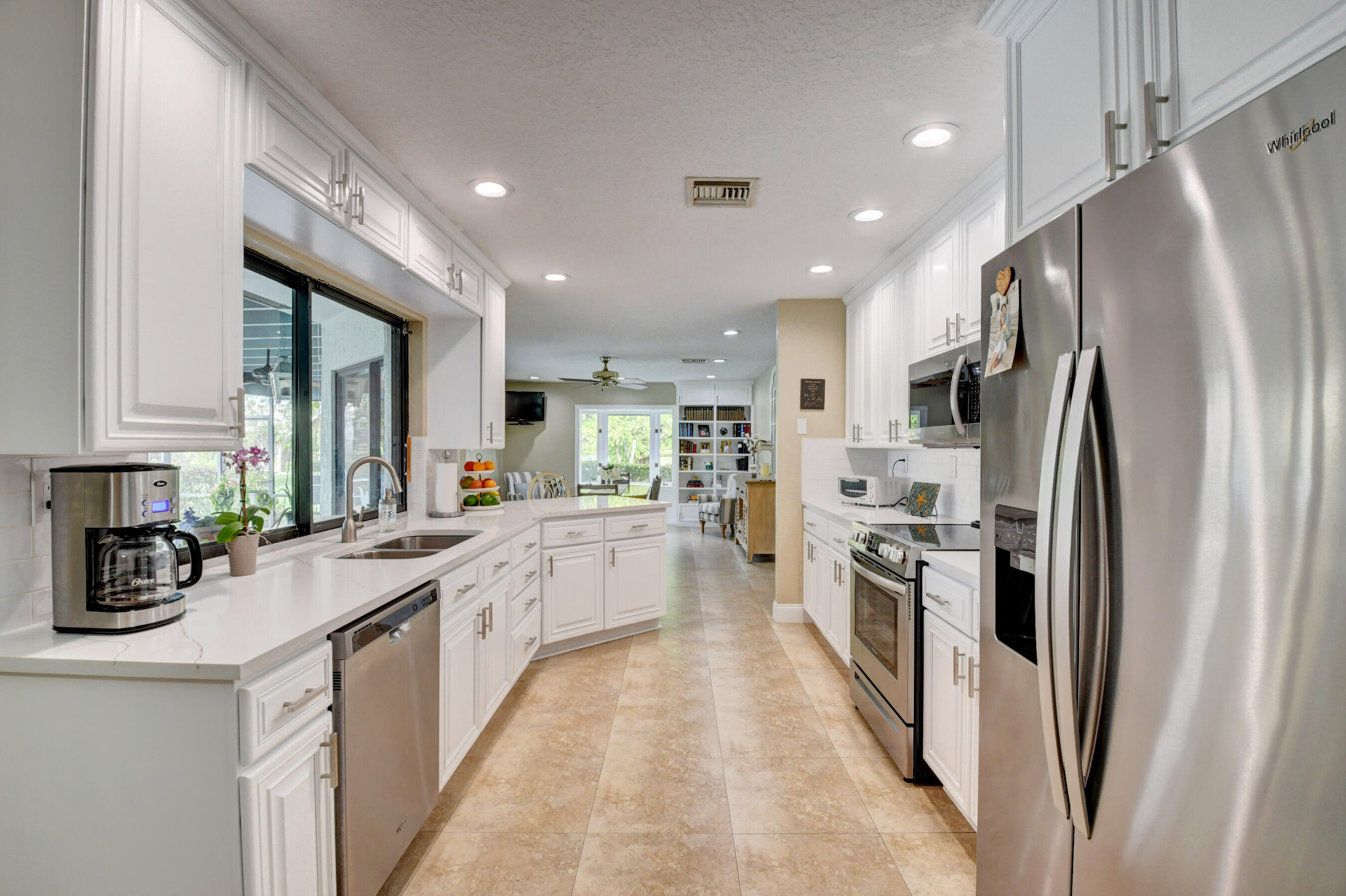 21655 Reflection Lane Boca Raton, FL 33428 - Photo 35 of 62 40_dsc_5378_79_80_81_82