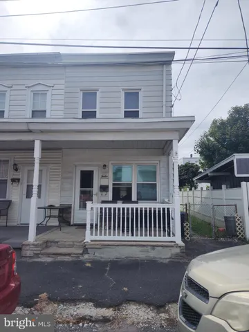 $99,000 | 12 North Front Street, St. Clair, PA 17970