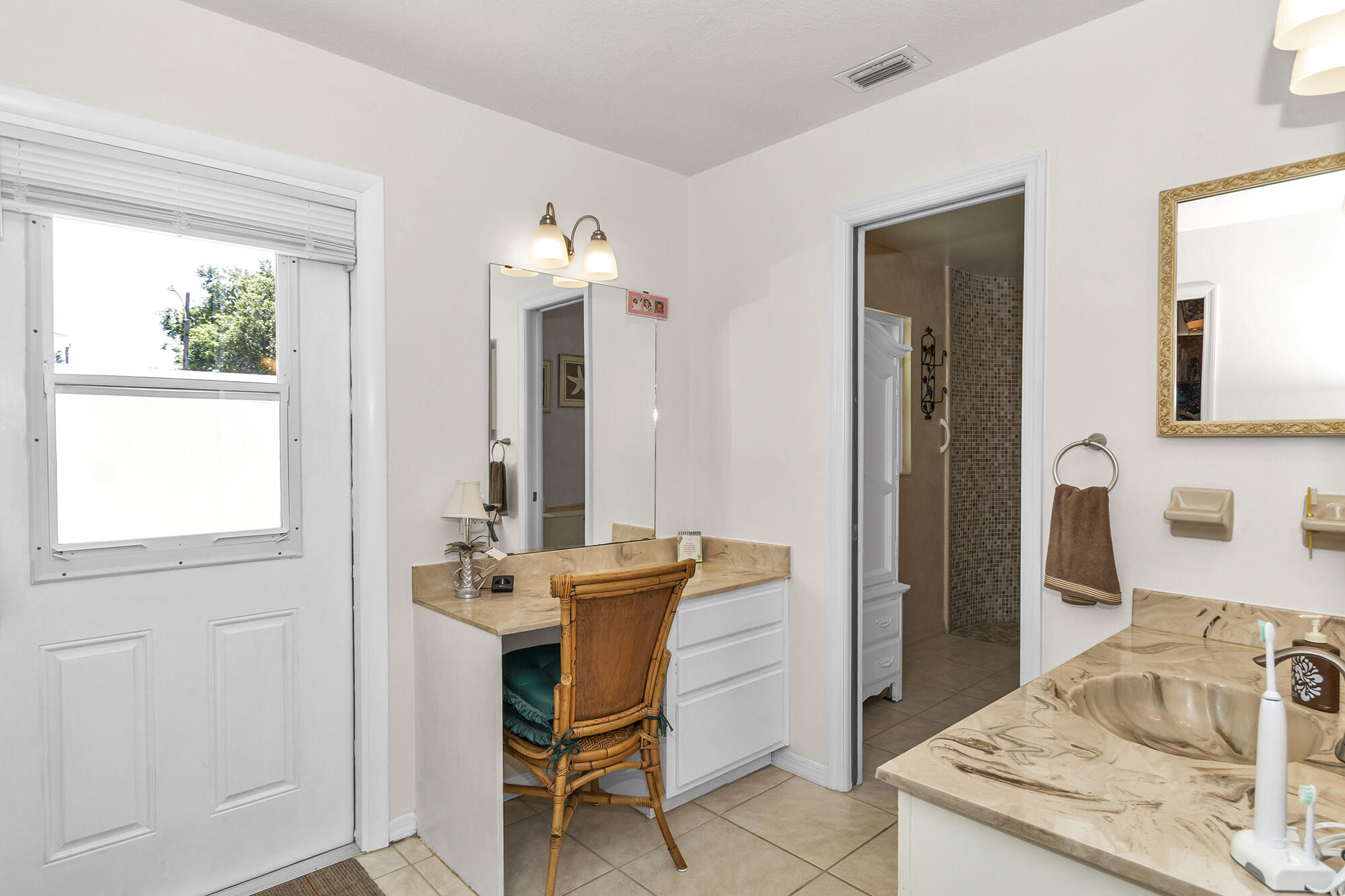3700 Linnea Road Merritt Island, FL 32952 - Photo 19 of 38 DSC_0902
