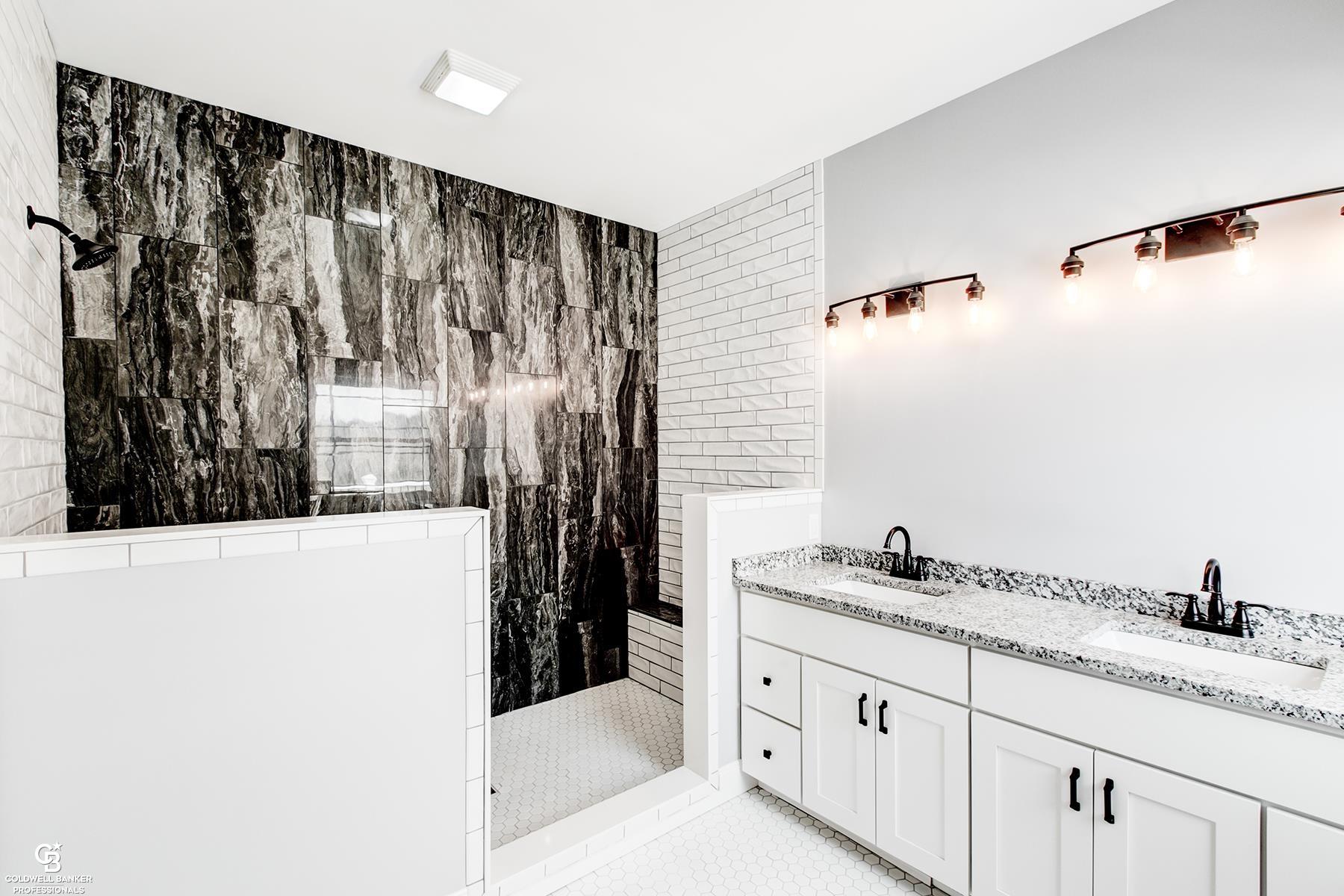 4088 Neuman Road St. Clair, MI 48079 - Photo 29 of 39 50108325-28.JPG