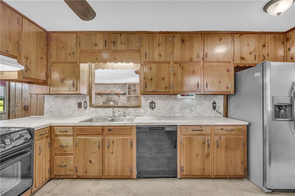 2164 Old Rex Morrow Road Morrow, GA 30260 - Photo 7 of 29