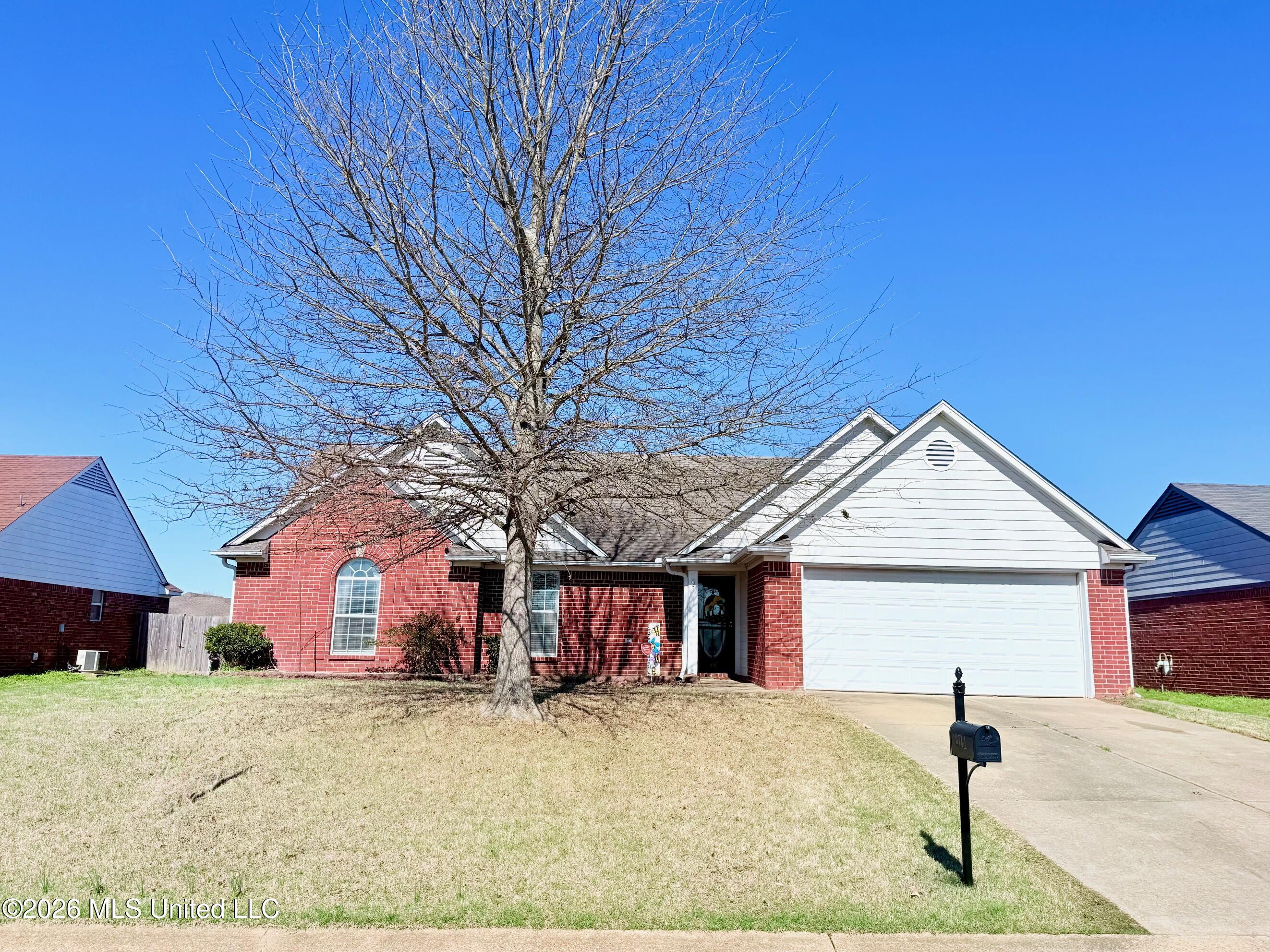 6761 Timber Point Circle Horn Lake, MS 38637 - Photo 1 of 21 Front