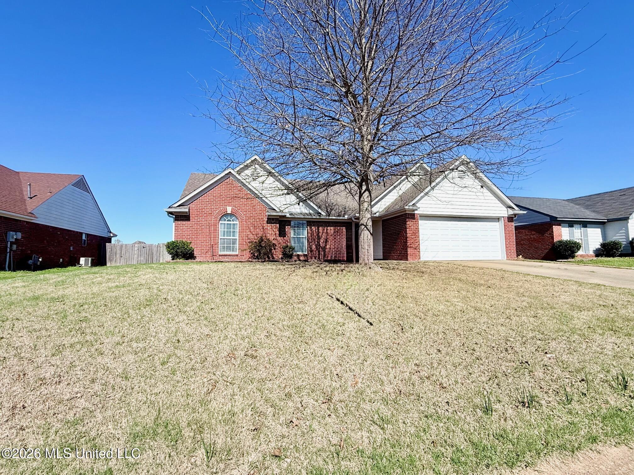 6761 Timber Point Circle Horn Lake, MS 38637 - Photo 3 of 21 Front