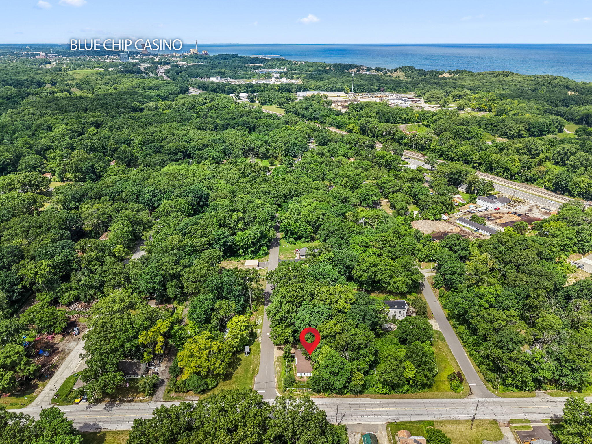 702 North Karwick Road Michigan City, IN 46360 - Photo 2 of 22 2048x1536