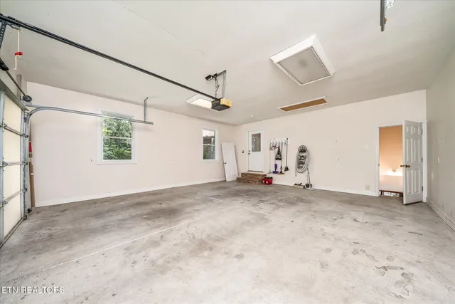 $389,000 | 3100 Crow Drive, Crossville, TN 38572