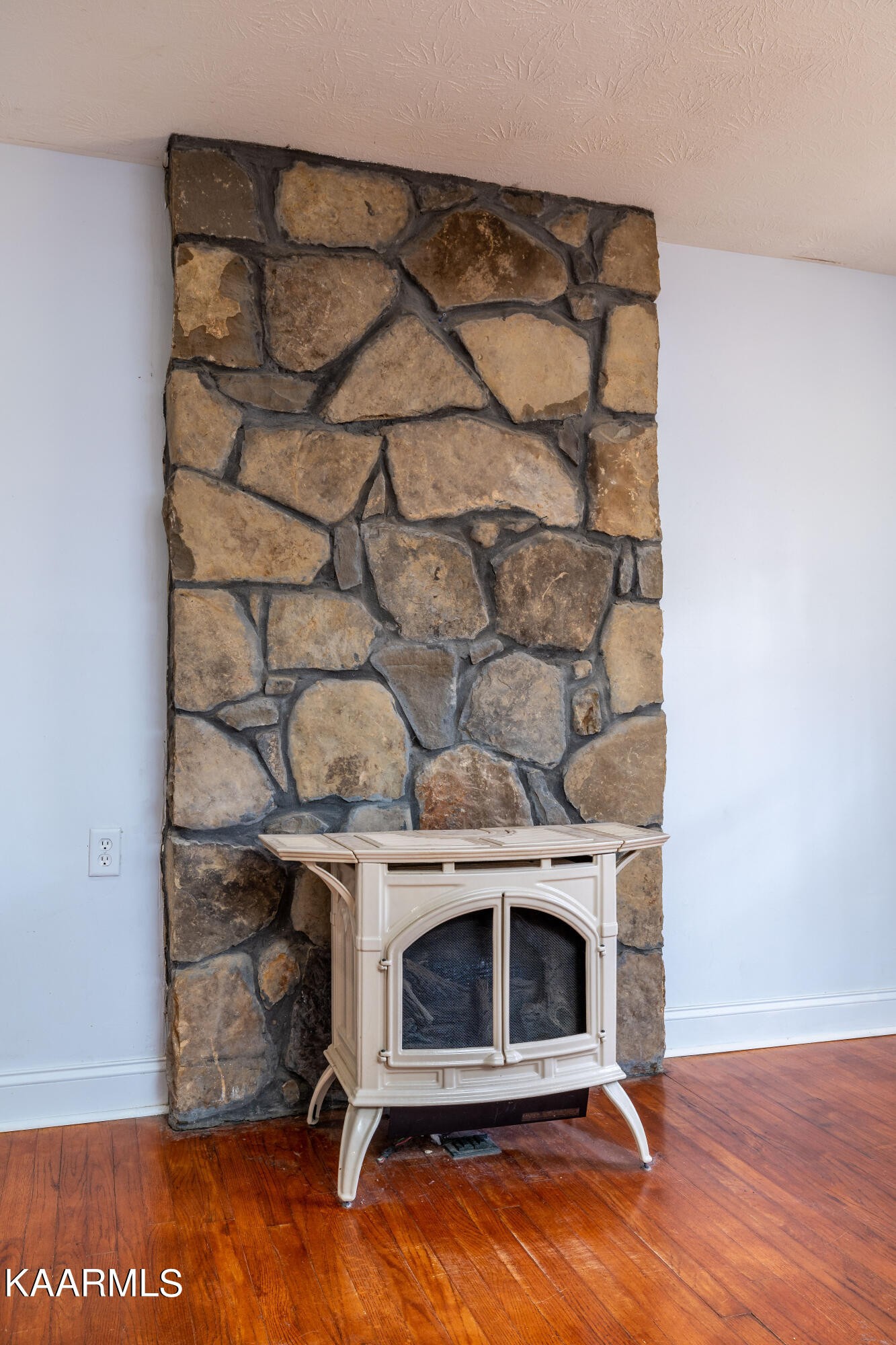 111 Netherlands Road Oak Ridge, TN 37830 - Photo 10 of 41 Gallery Image 10