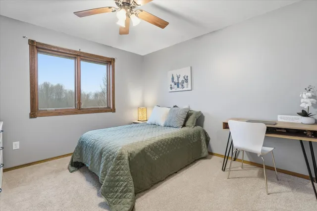 $675,000 | 30190 Quandam Lane, Center City, MN 55012