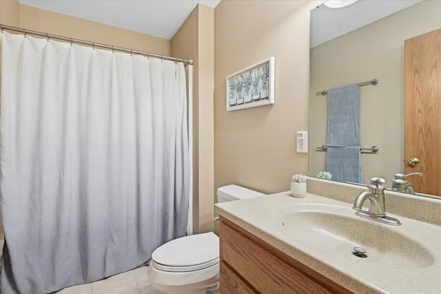 $650,000 | 30190 Quandam Lane, Center City, MN 55012