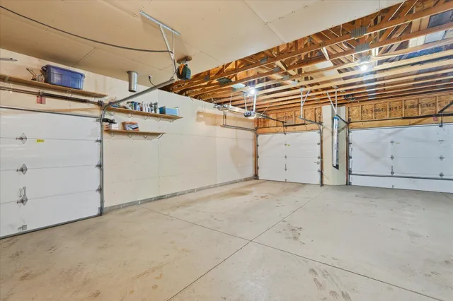 $675,000 | 30190 Quandam Lane, Center City, MN 55012