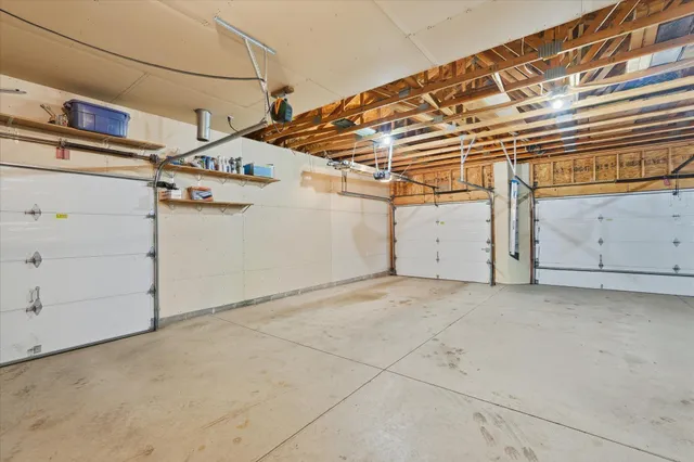 $650,000 | 30190 Quandam Lane, Center City, MN 55012