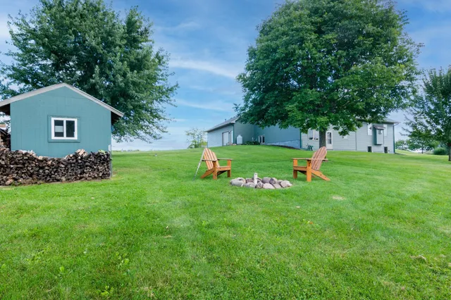 $650,000 | 30190 Quandam Lane, Center City, MN 55012