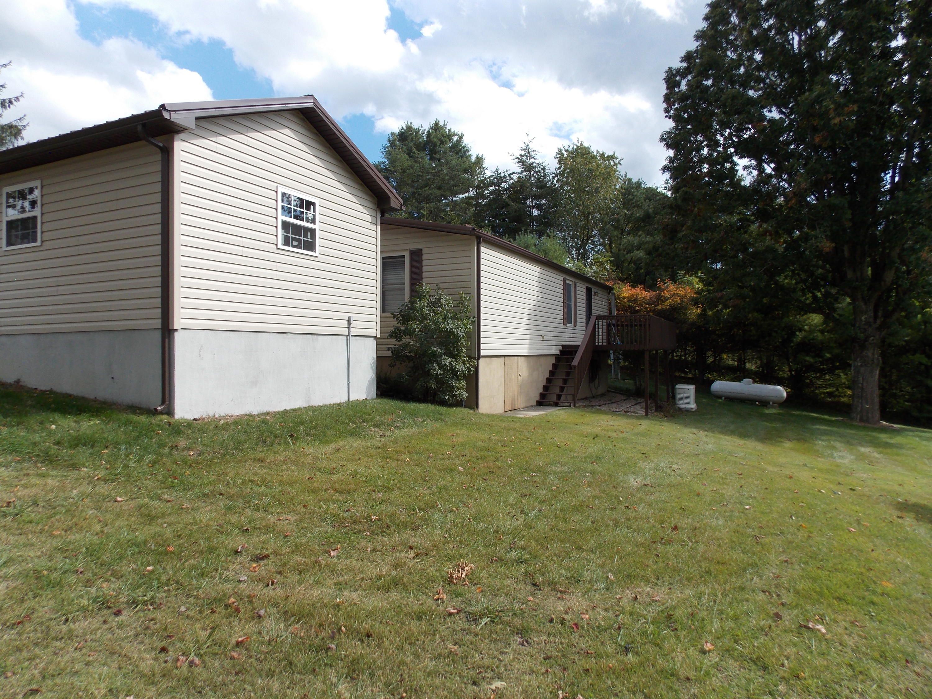1286 Lester Road Northwest Riner, VA 24149 - Photo 6 of 25 a view of a backyard