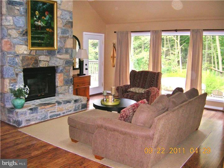 145 Dowlin Forge Road Downingtown, PA 19335 - Photo 4 of 21 Great Room