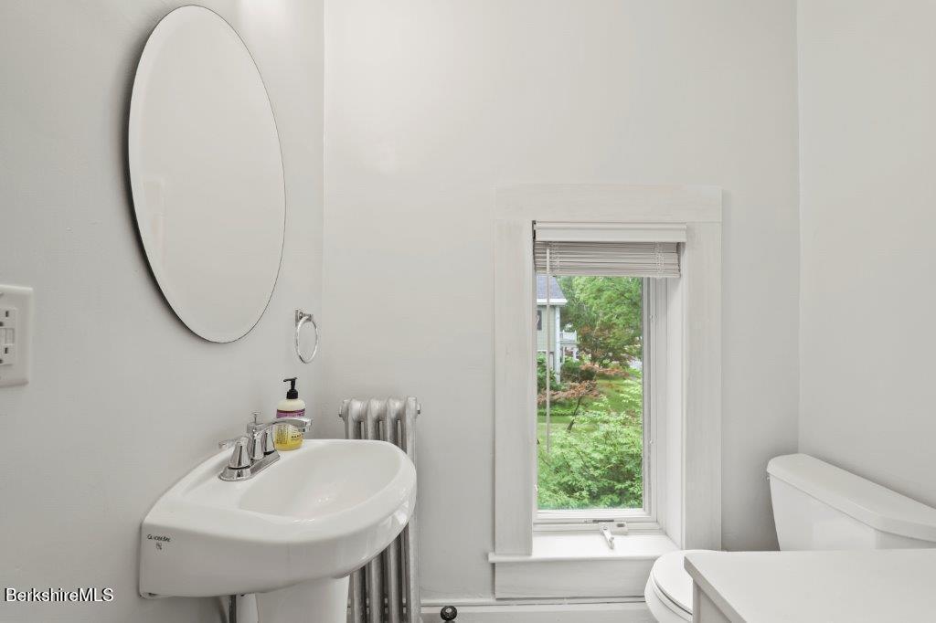 136 Pomeroy Avenue Pittsfield, MA 01201 - Photo 27 of 37 305 Second Floor Half Bath Two