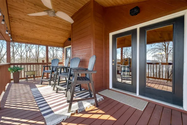 $599,900 | 300 Crest Drive, Smithville, TN 37166