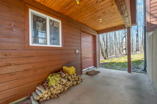 $599,900 | 300 Crest Drive, Smithville, TN 37166