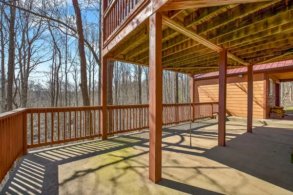 $599,900 | 300 Crest Drive, Smithville, TN 37166