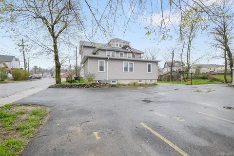 $999,000 | 118 Firefighters Memorial Drive, Fort Montgomery, NY 10922