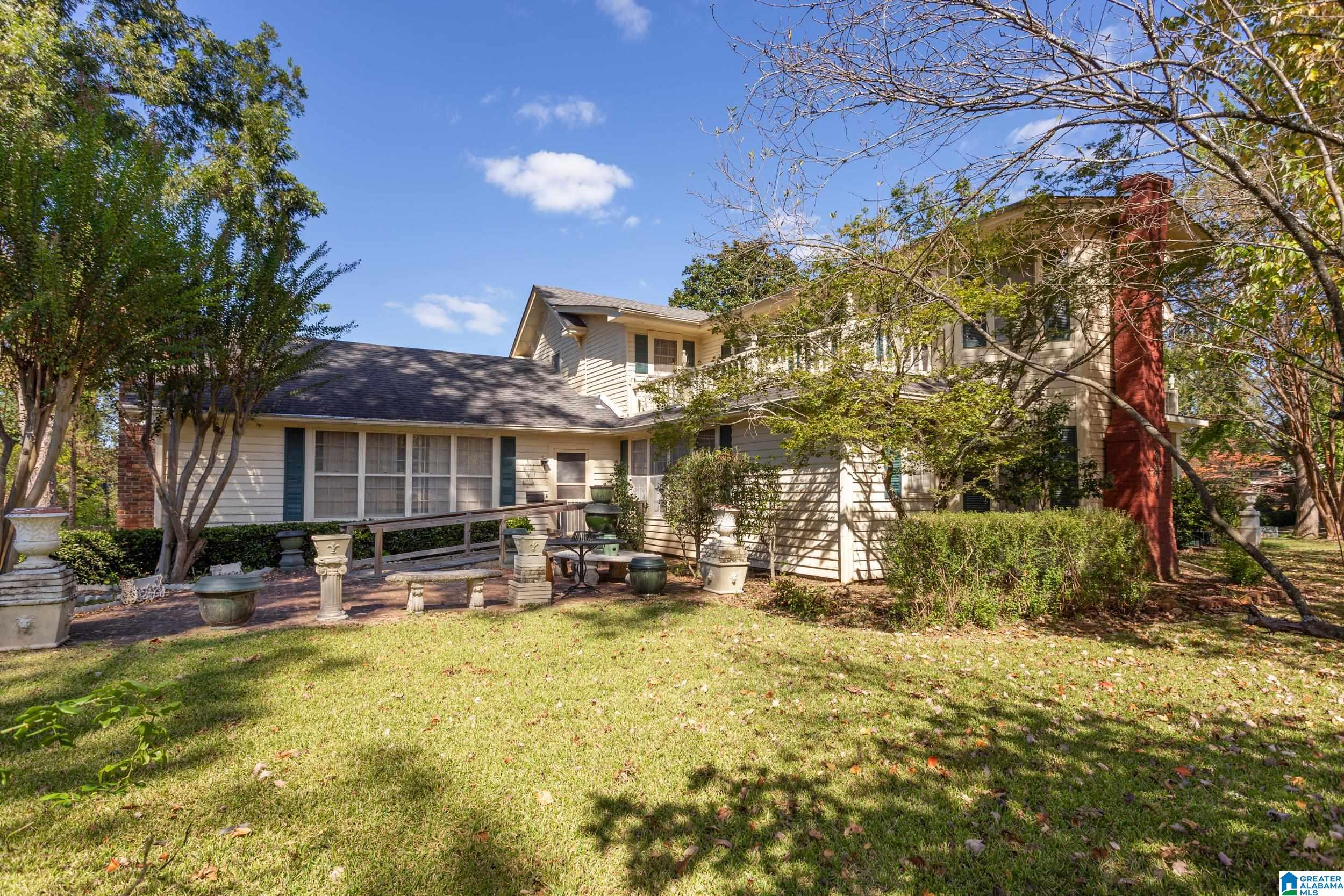 505 East Street South Talladega, AL 35160 - Photo 7 of 62