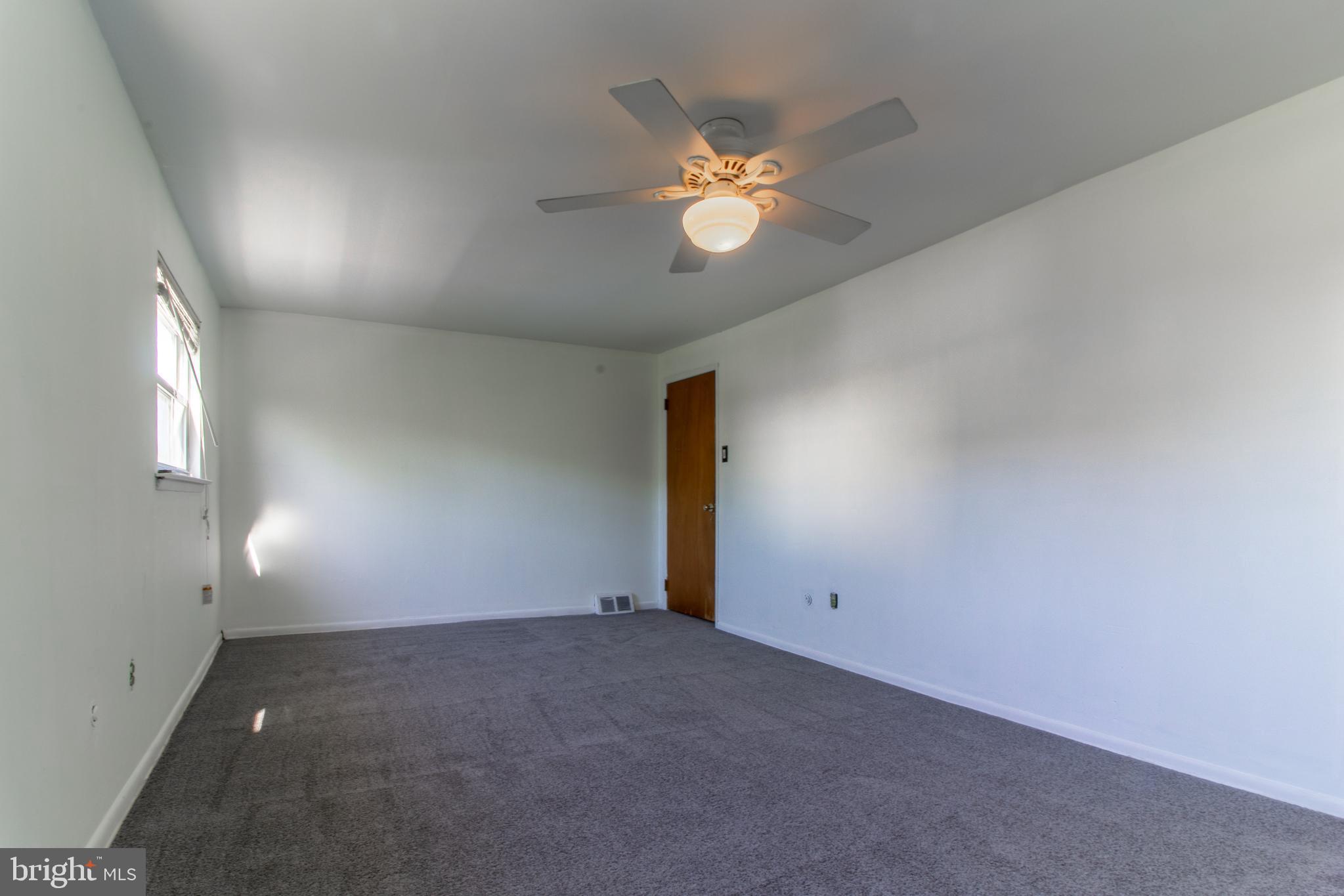 11716 Telfair Road Philadelphia, PA 19154 - Photo 22 of 23 Gallery Image 22