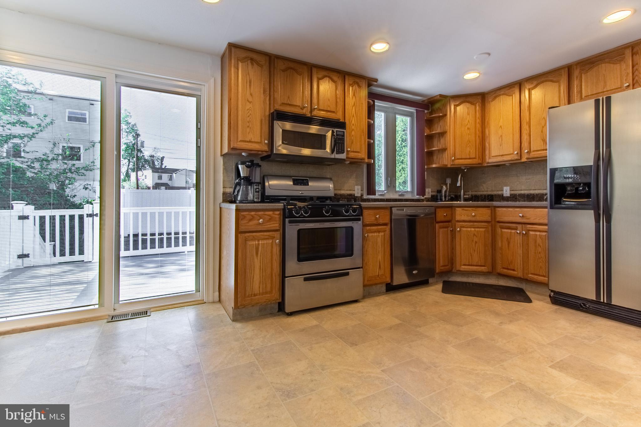 11716 Telfair Road Philadelphia, PA 19154 - Photo 5 of 23 Gallery Image 5