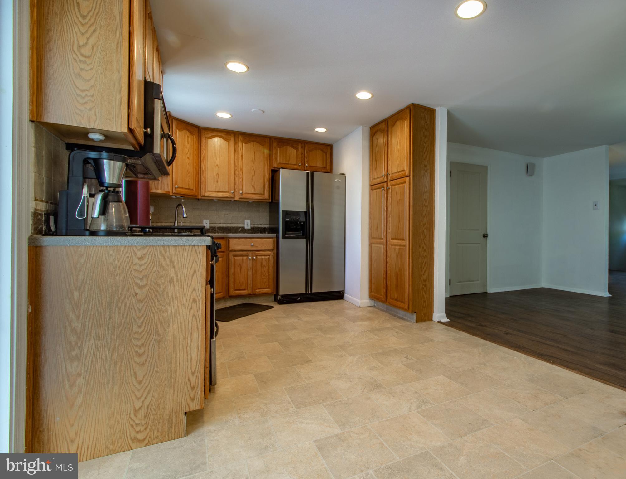 11716 Telfair Road Philadelphia, PA 19154 - Photo 6 of 23 Gallery Image 6