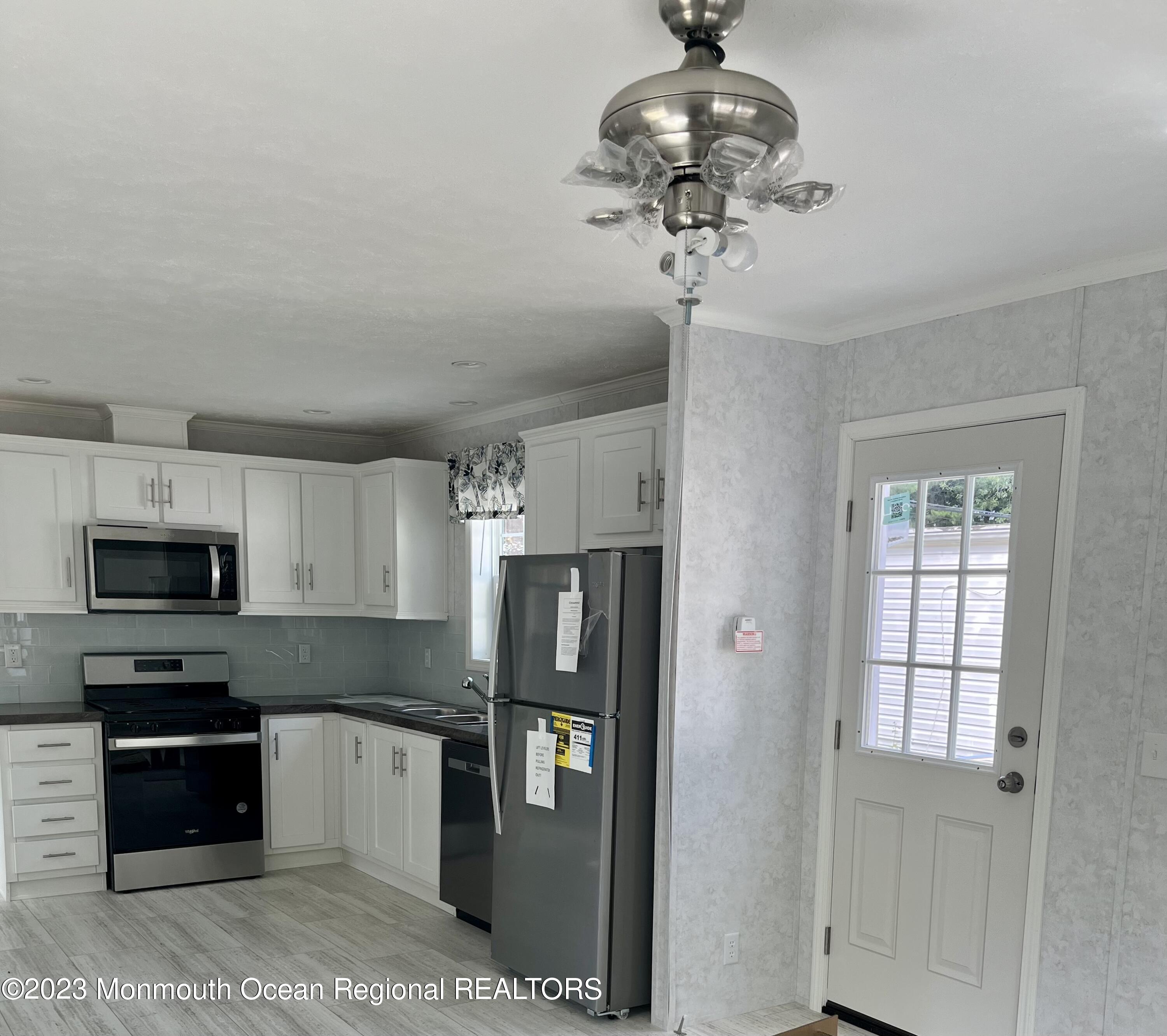 6 C Trail Brick, NJ 08724 - Photo 7 of 17 Kitchen