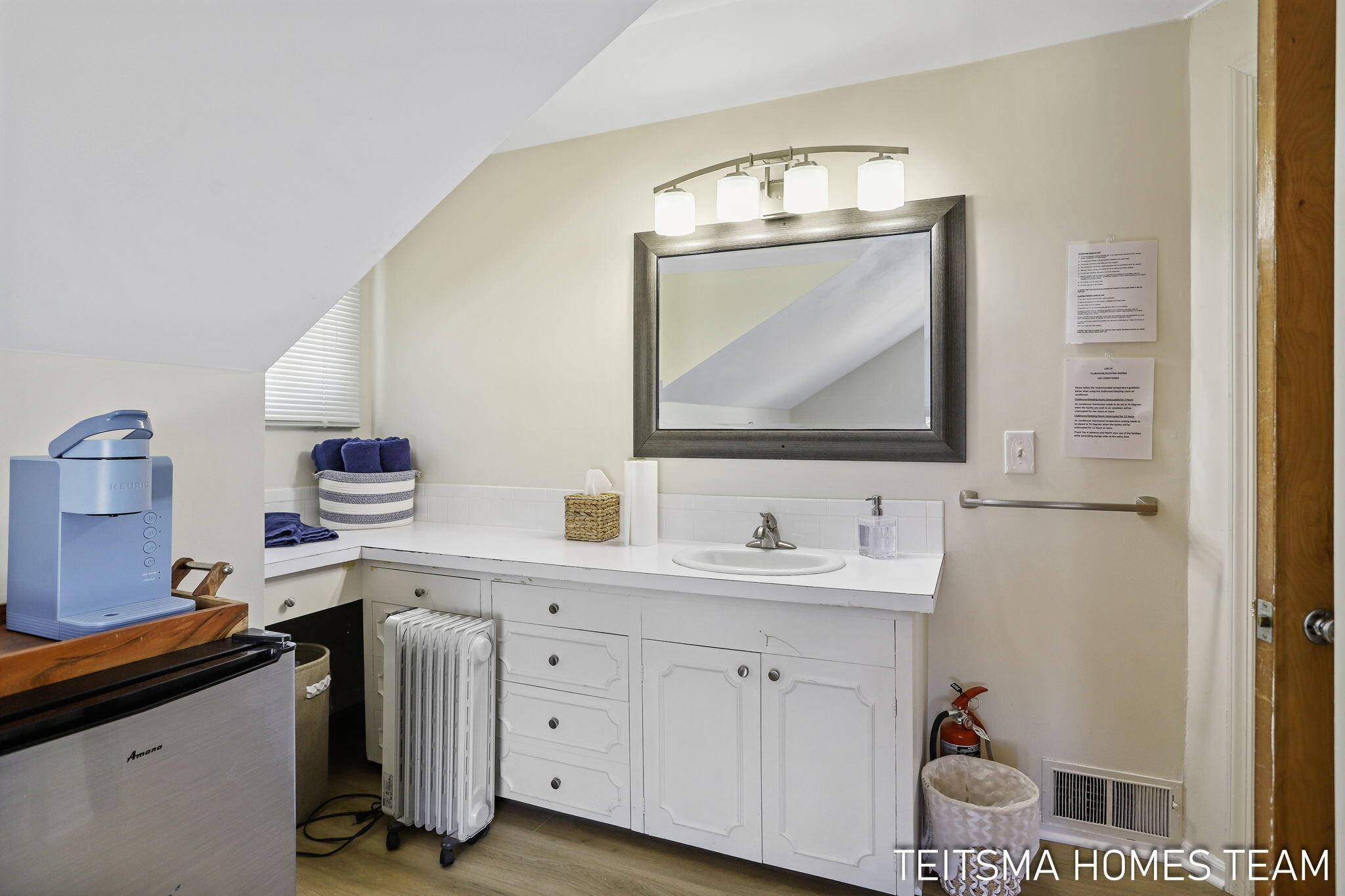 400 Lakeview Street, Unit 25D Spring Lake, MI 49456 - Photo 73 of 73 400 Lakeview Court CLUBHOUSE