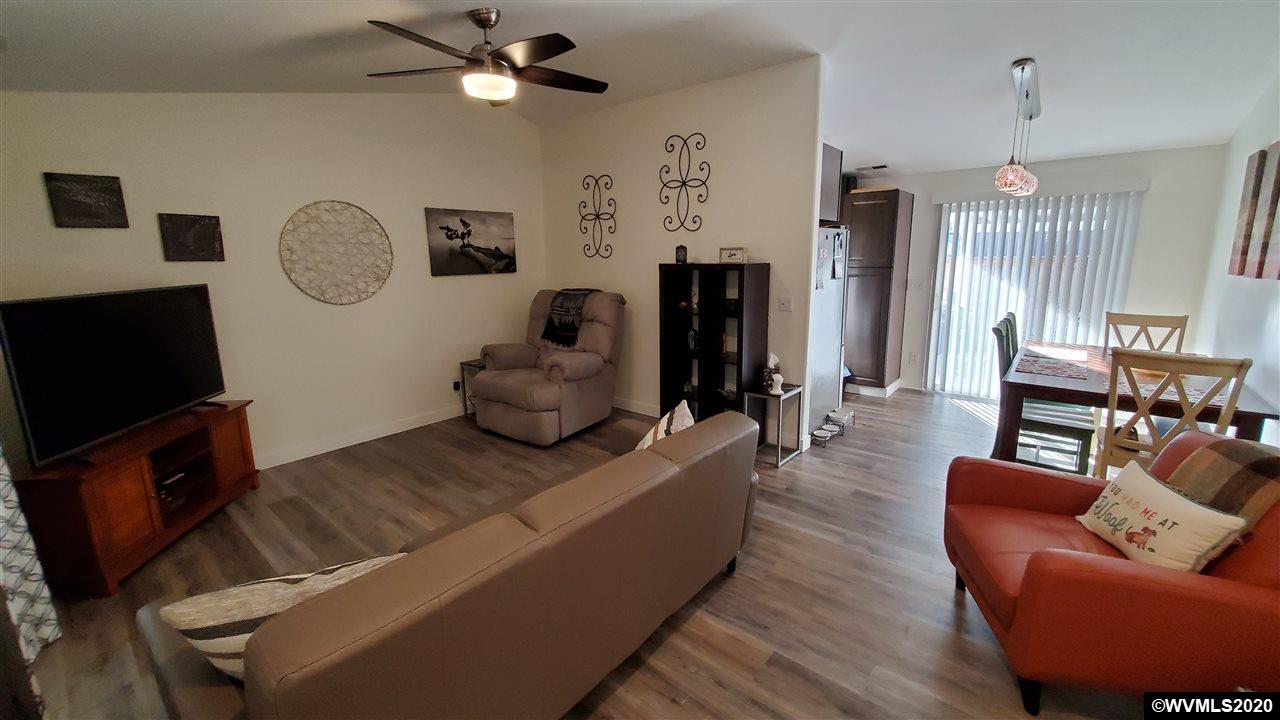 5358 Holly Loop Southeast Turner, OR 97392 - Photo 12 of 42