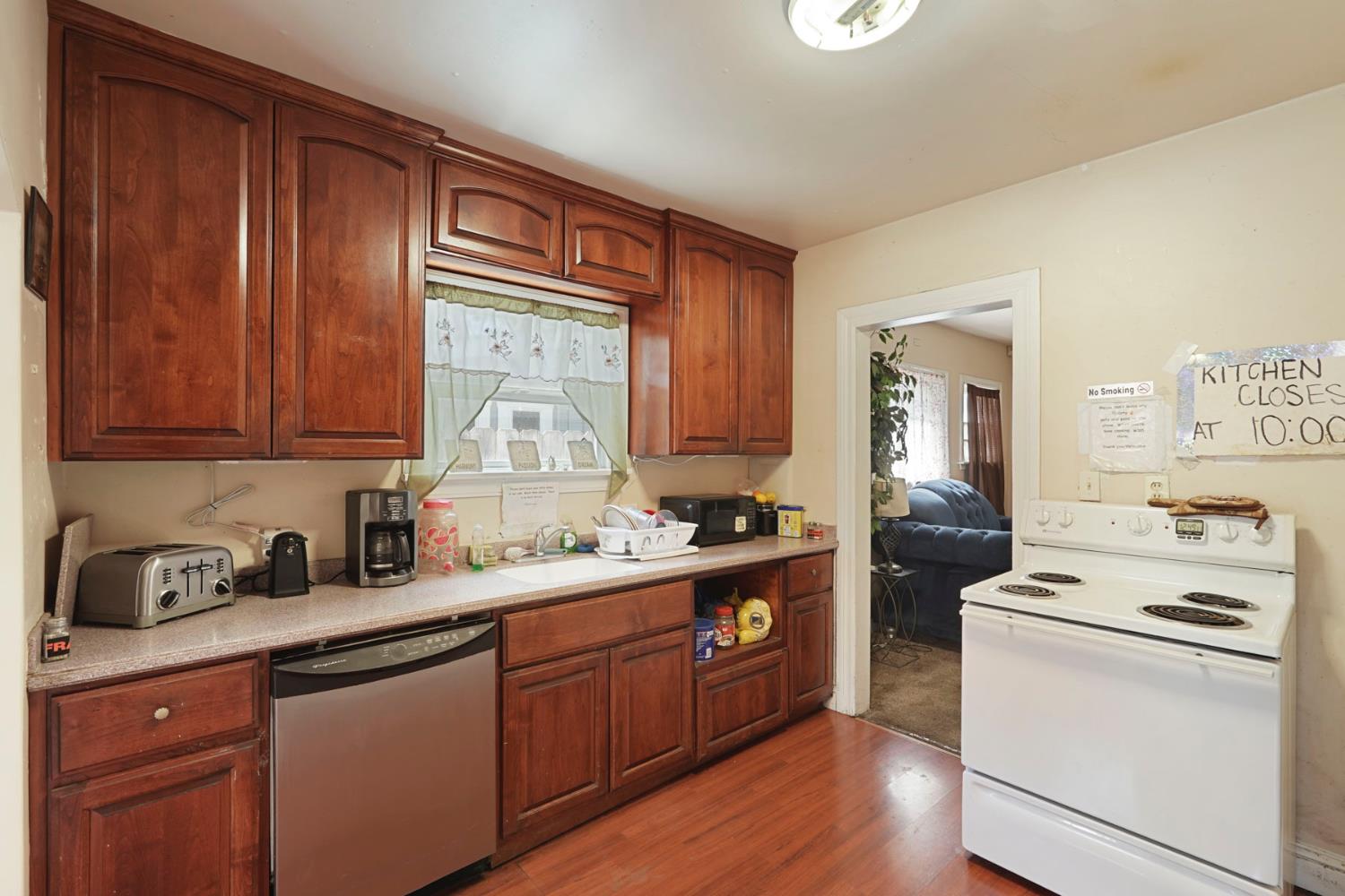 1006 6th Street Modesto, CA 95354 - Photo 8 of 27