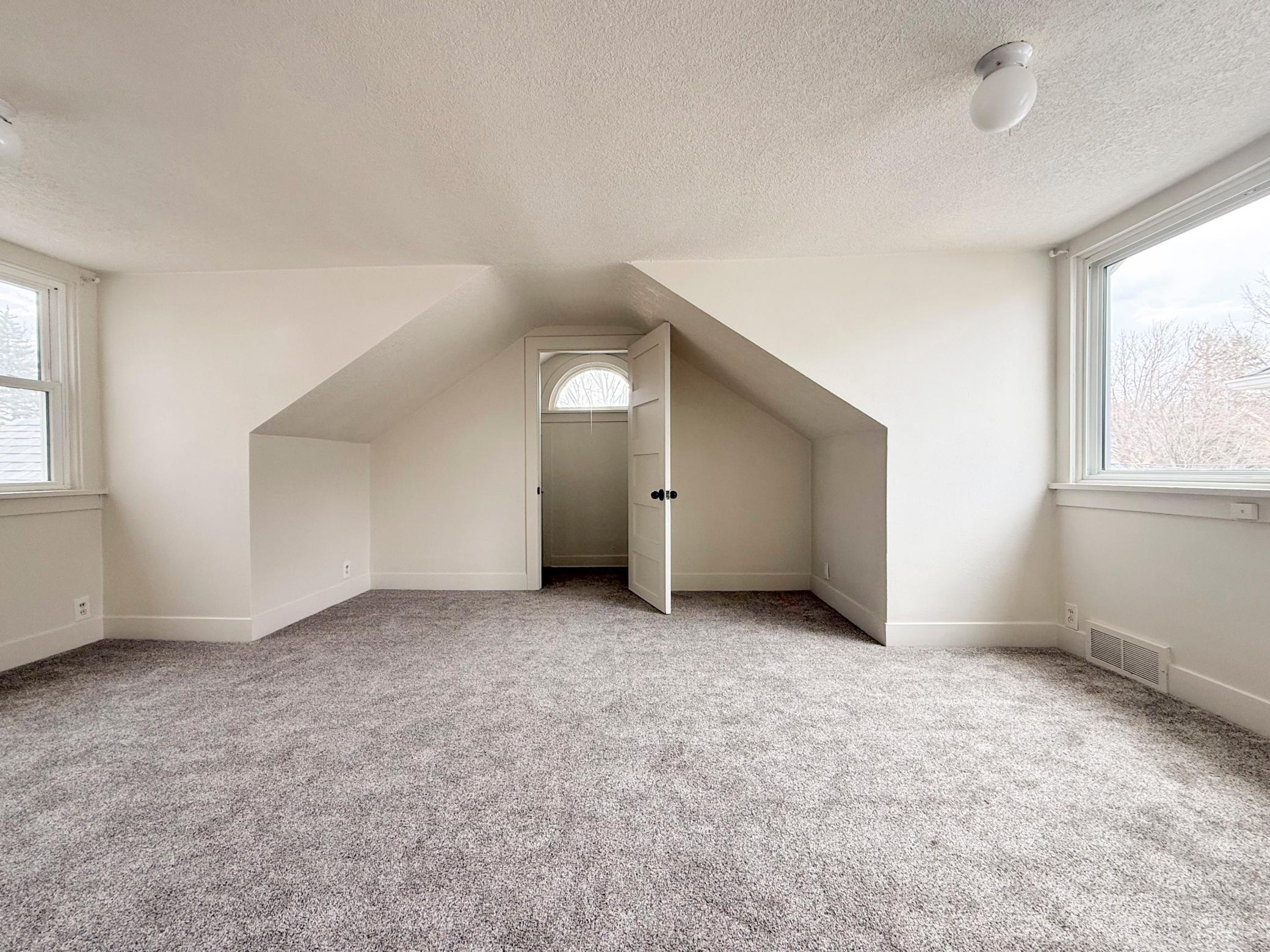 913 1st Street Northwest Rochester, MN 55901 - Photo 17 of 28