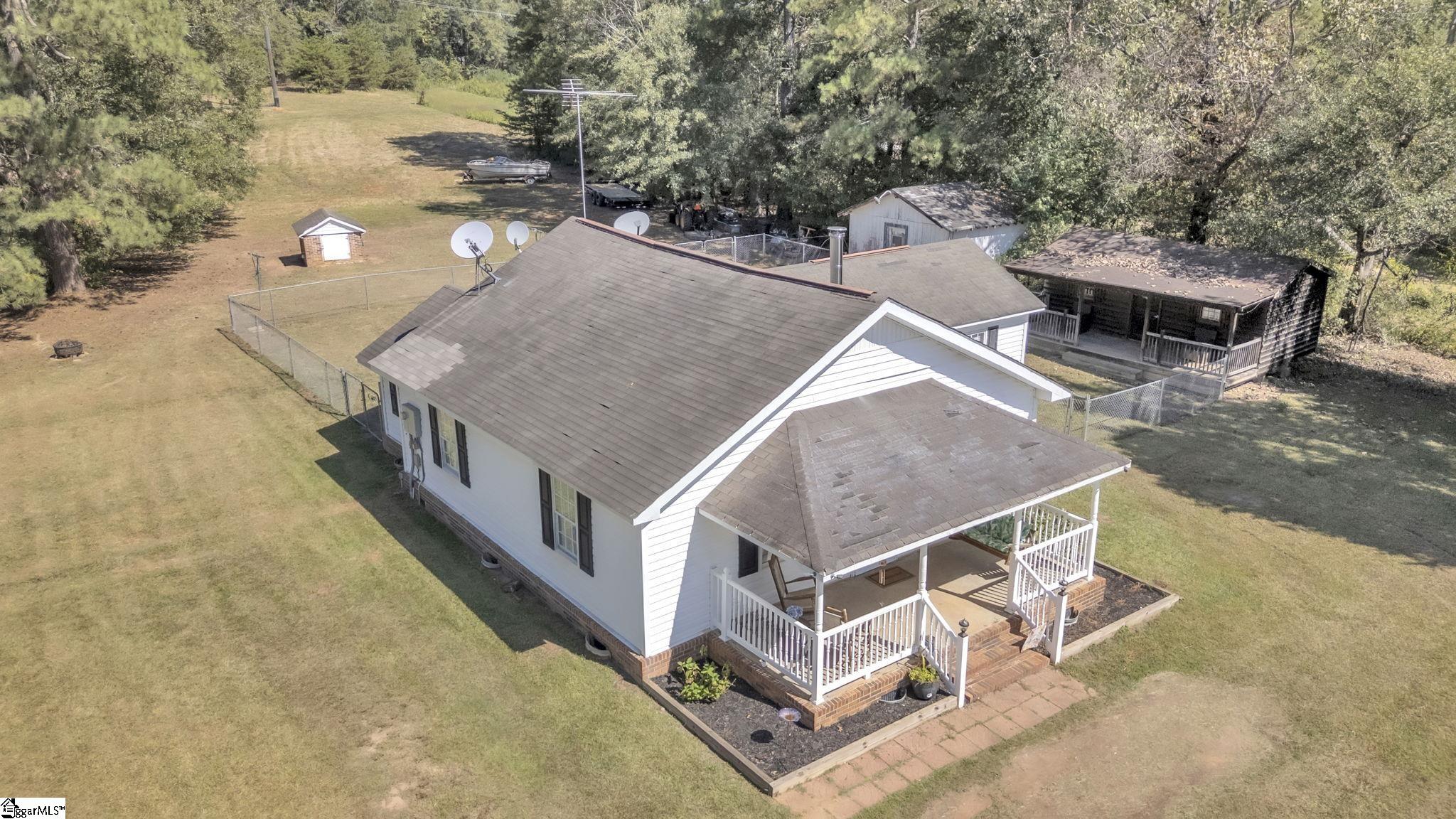 199 Williams Road Pelzer, SC 29669 - Photo 2 of 21