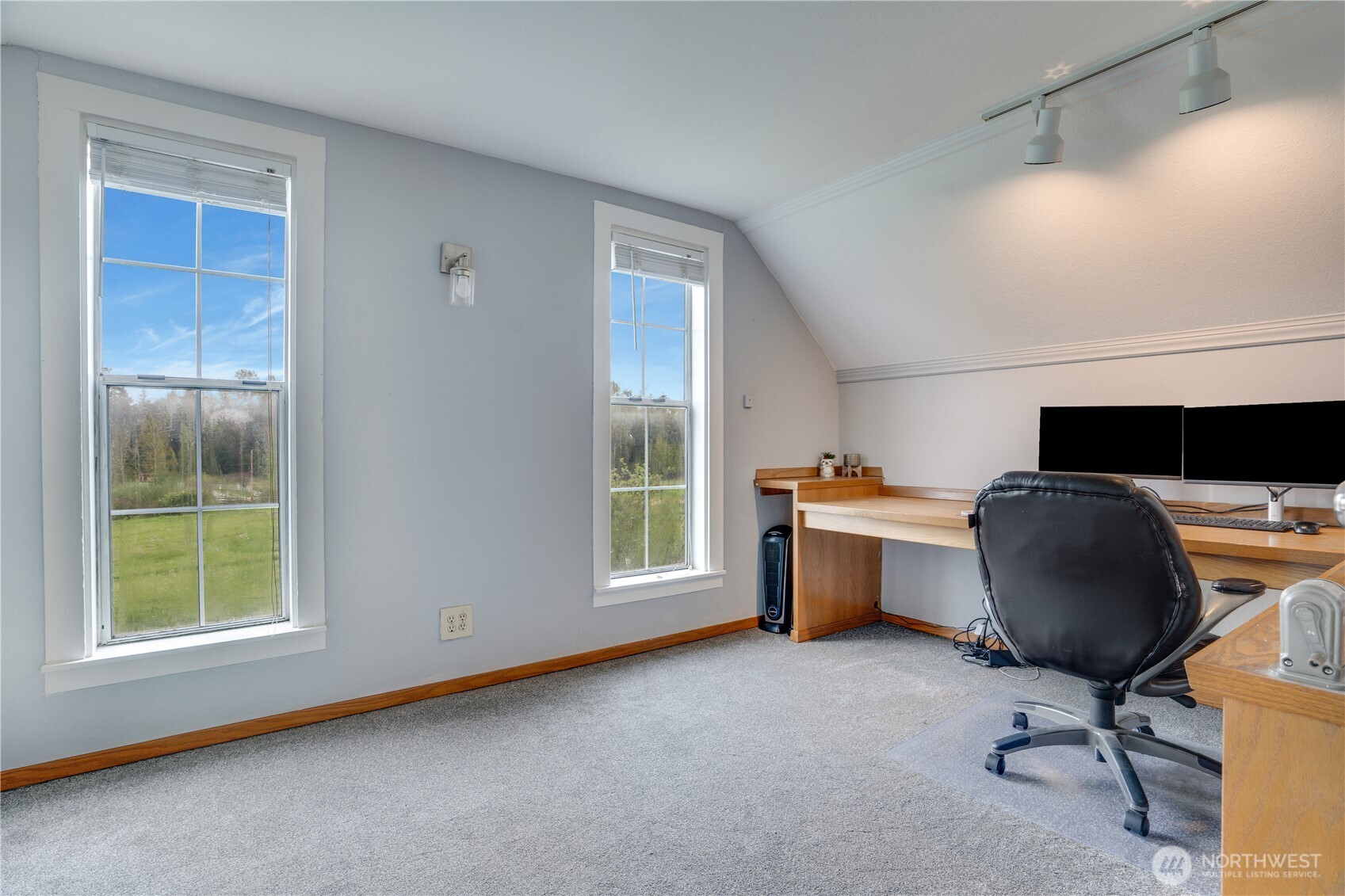 30721 Webster Road East Eatonville, WA 98328 - Photo 18 of 40