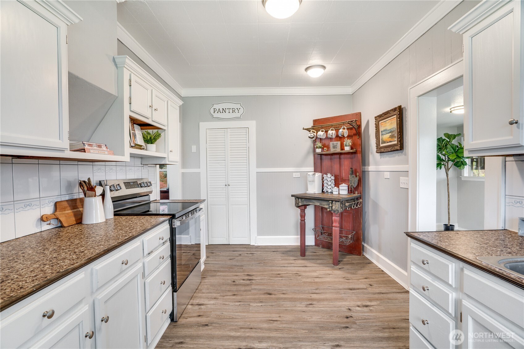 30721 Webster Road East Eatonville, WA 98328 - Photo 10 of 40