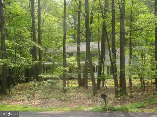 1299 Kuhn Road Boiling Springs, PA 17007 - Photo 2 of 9 Gallery Image 2