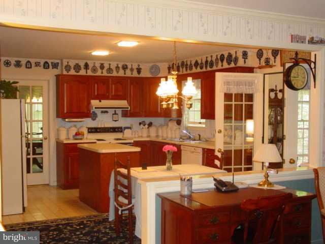 1299 Kuhn Road Boiling Springs, PA 17007 - Photo 5 of 9 Gallery Image 5