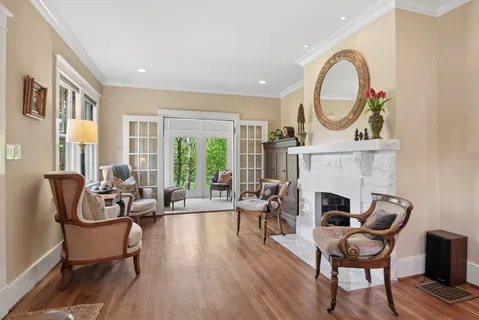 $1,859,000 | 2720 West Linden Avenue, Nashville, TN 37212
