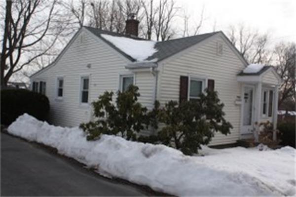 30 Dutton Street Worcester, MA 01610 - Photo 2 of 26 Gallery Image 2