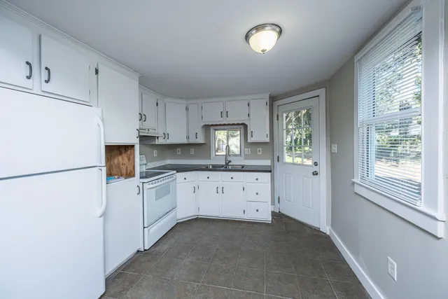 $355,000 | 1610 Pinecrest Road, Charleston, SC 29407