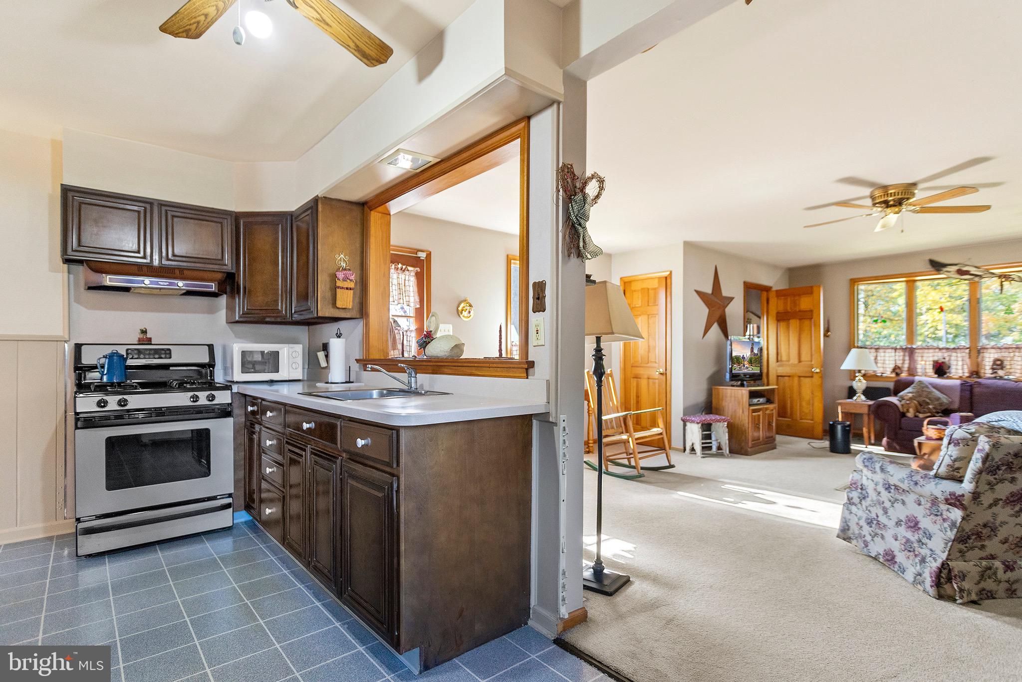 424 Garden Road Springfield, PA 19064 - Photo 9 of 22