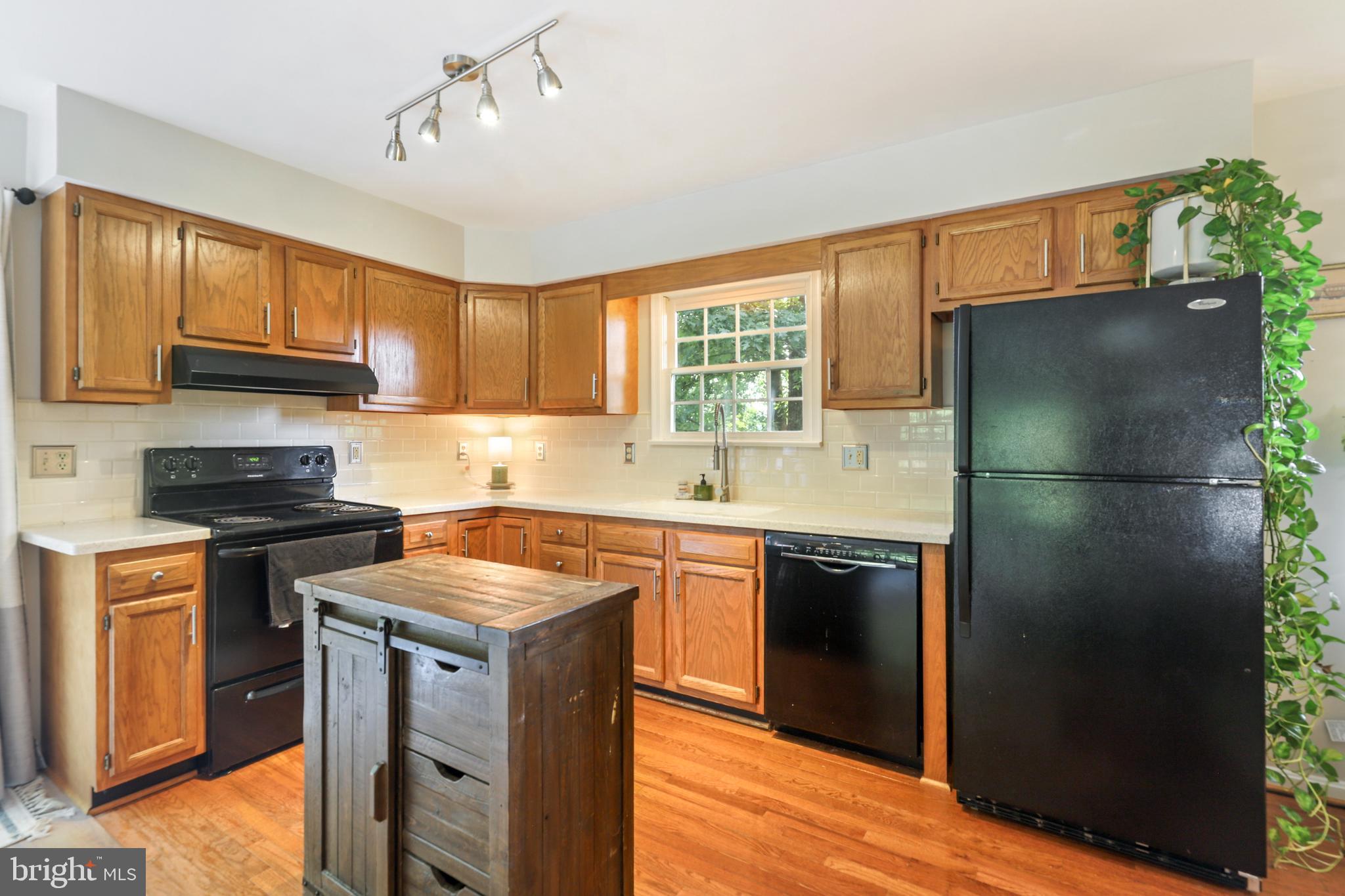 1336 Granny Smith Road Linden, VA 22642 - Photo 17 of 46