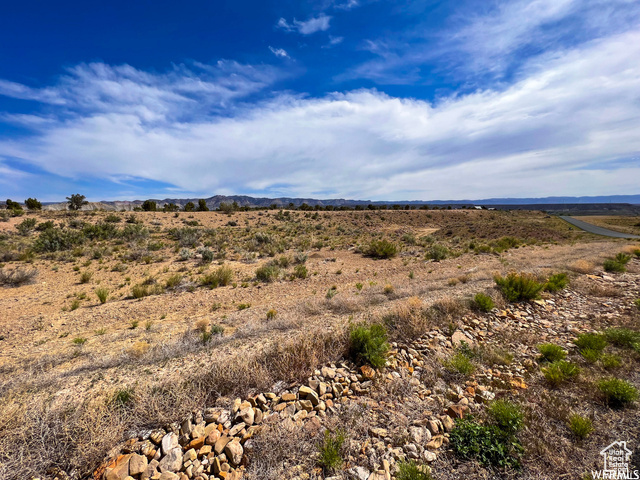 2480 East 600 North, Unit 3 Price, UT 84501 - Photo 4 of 5