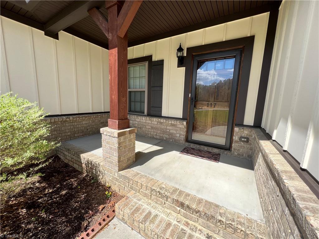 117 Mountain Ridge Court King, NC 27021 - Photo 9 of 50 Gallery Image 9